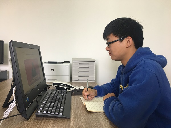 不在校毕业党员自行观看学习十九大3.jpg