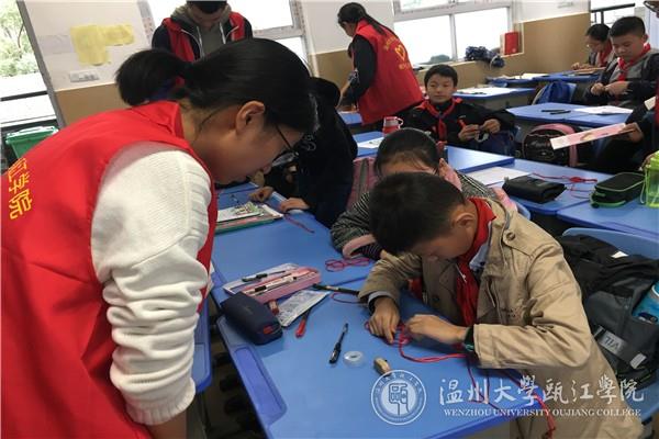 教学中国结编织.jpg
