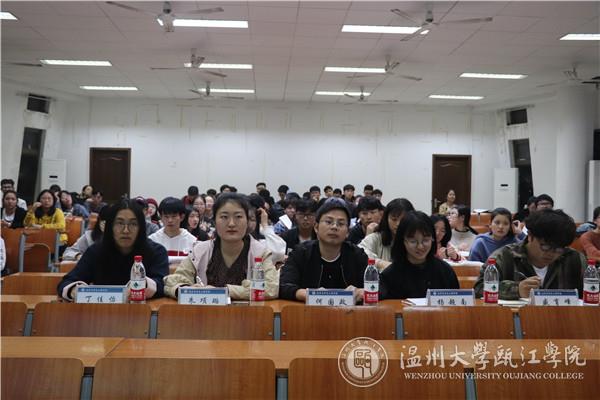 评委 (1).jpg