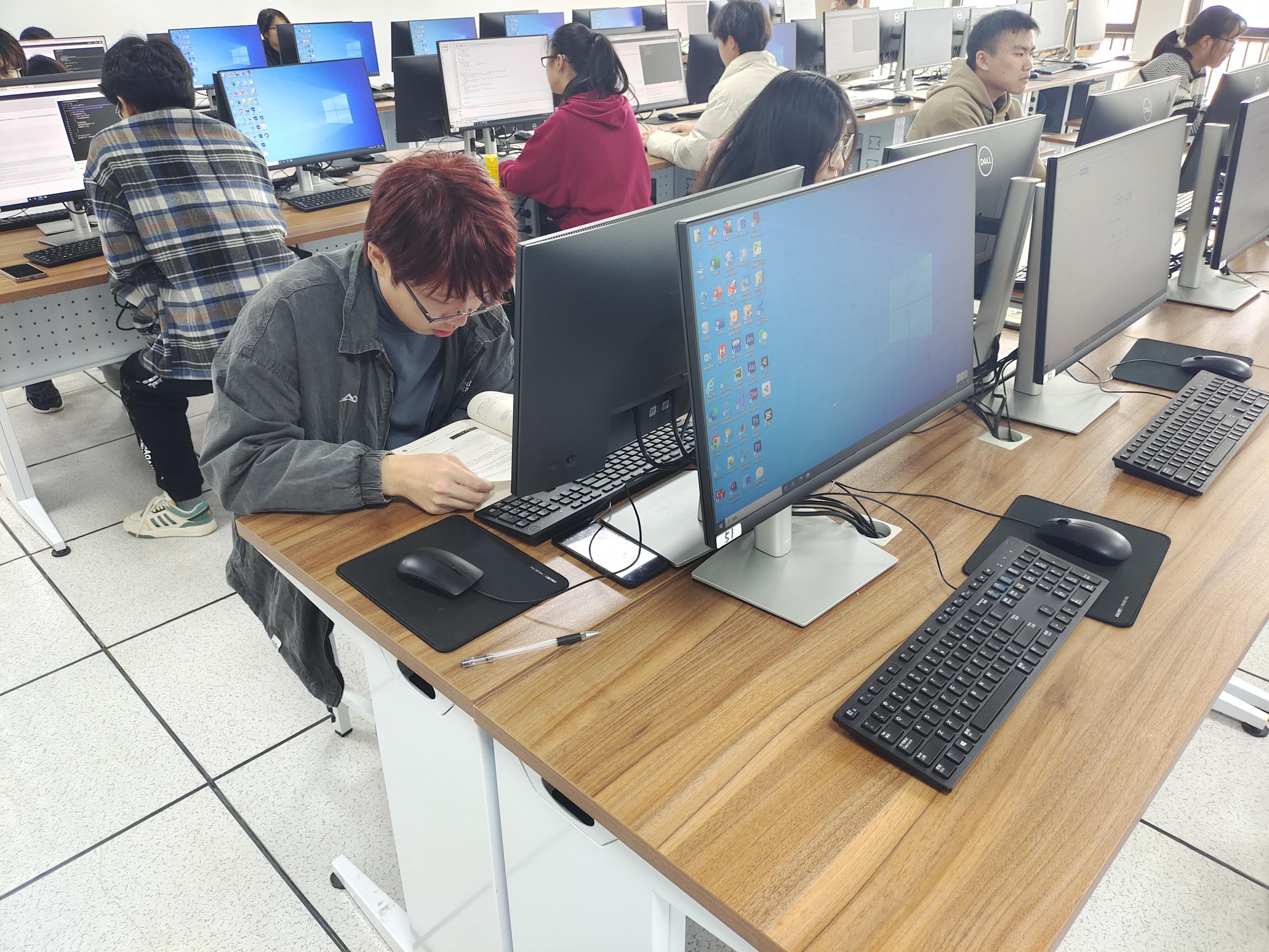 图1.jpg