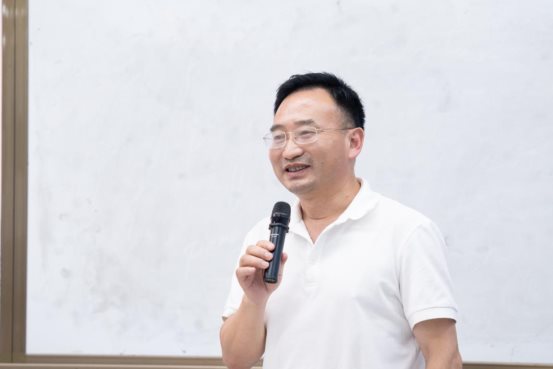 刘院1