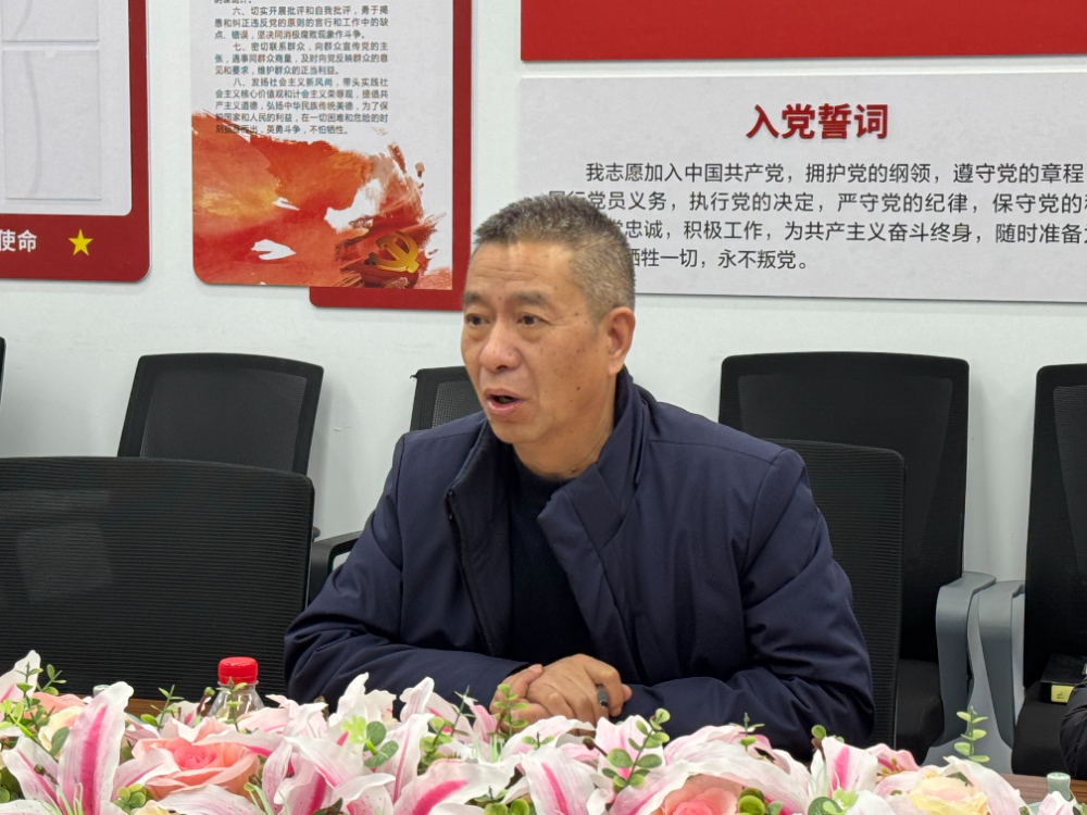 李校长.JPG